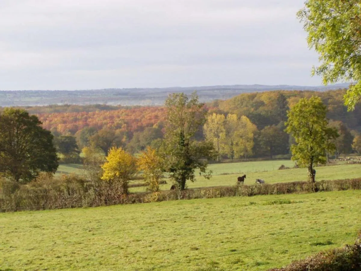 Ferme Eco-Restauree Avec Jardin, Jeux Enfants Et Parking Pres De Neris Les Bains - Fr-1-489-40 Villa Blomard France