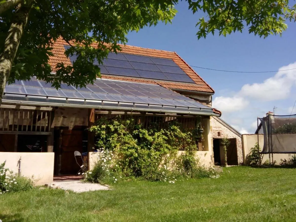 Ferme Eco-Restauree Avec Jardin, Jeux Enfants Et Parking Pres De Neris Les Bains - Fr-1-489-40 Villa Blomard Holiday home